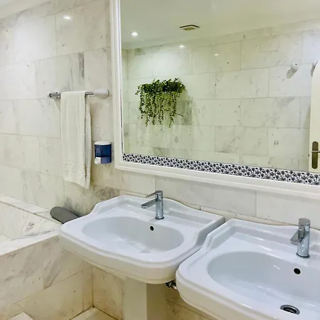 Sunset Ocean View Apartman *